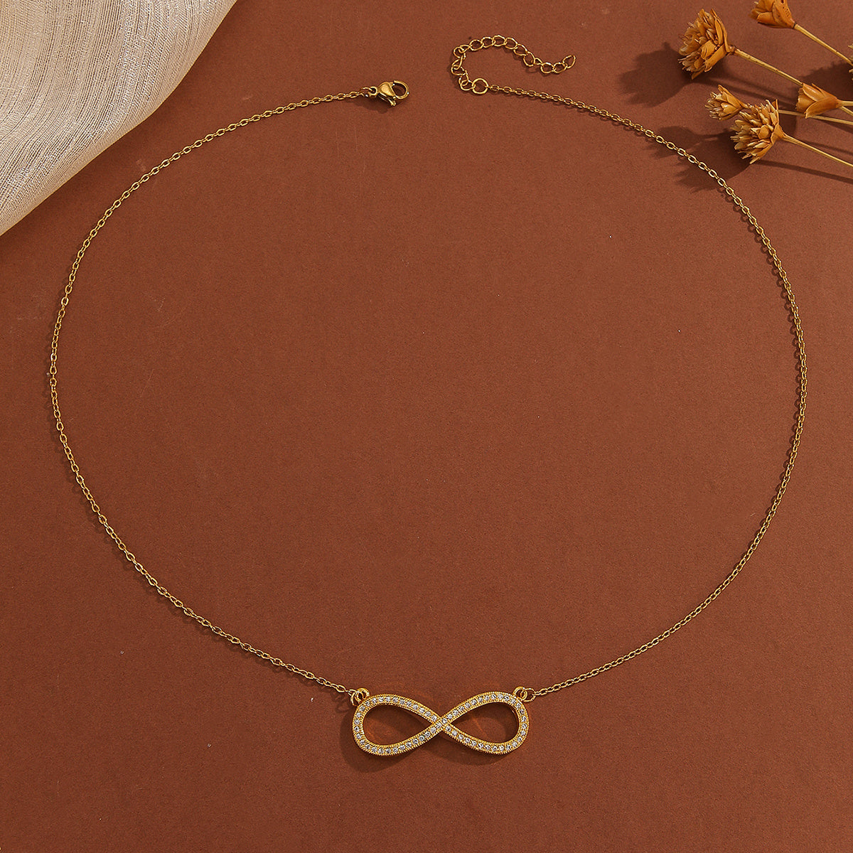 1pcs Simple Exquisite Inlaid Sparkling Diamond Symbol 8,Letter Love Pendant Necklace, Suitable For Women's Daily Wear, A Holiday Gift For Wives And Mothers